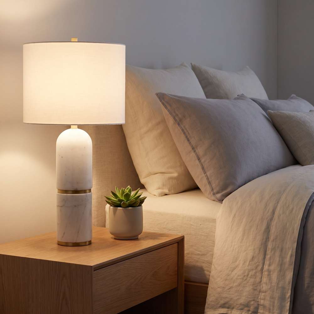 Basset Mirror Wake lighting table lamp