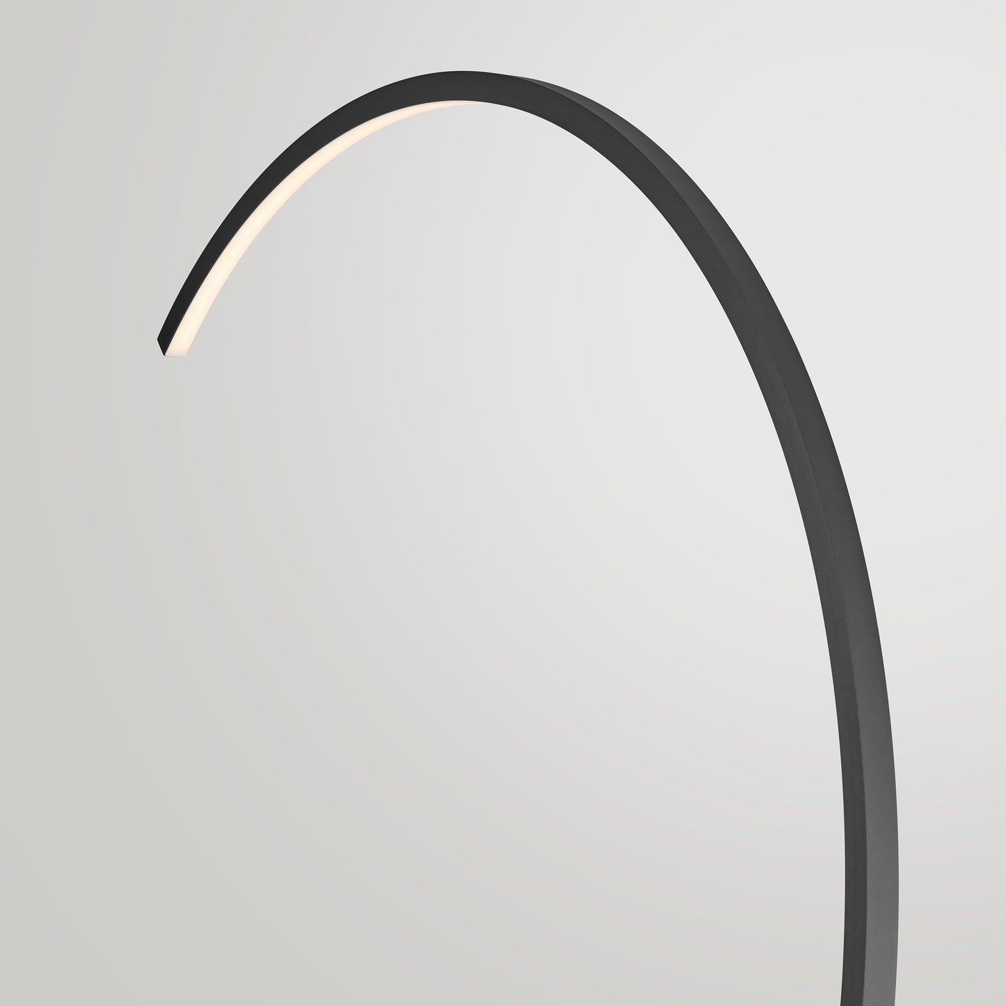Lite Source Guerra lighting floor lamp